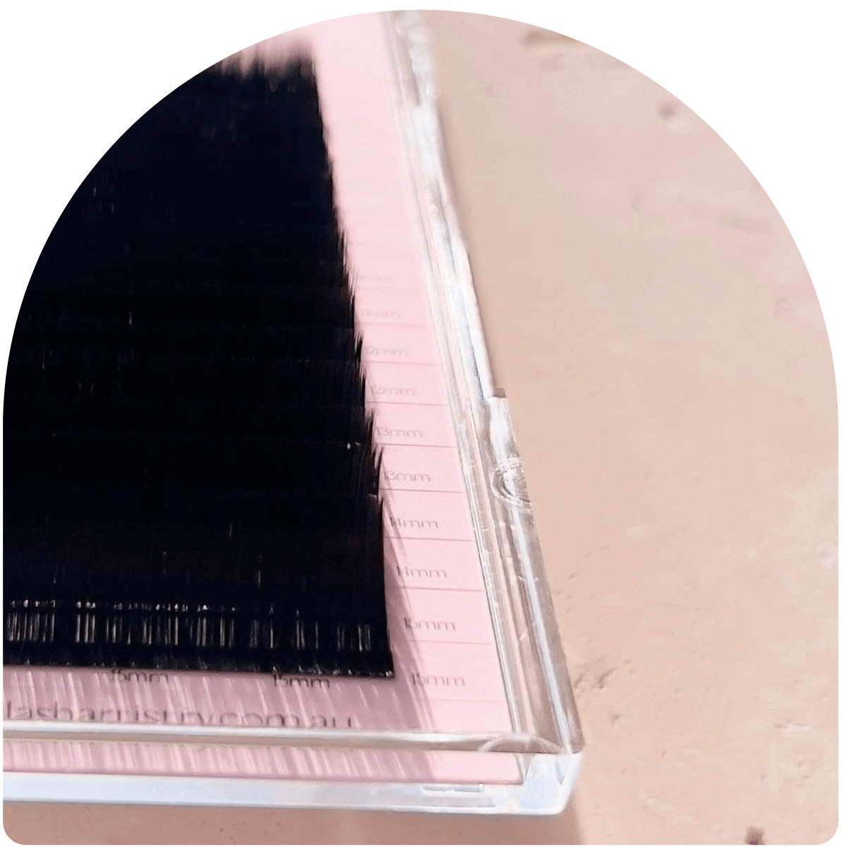 Single Length Trays - C Curl Close Up